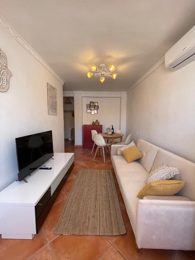 Two Bedroom Apartment In Malaga Center With Views Exteriör bild